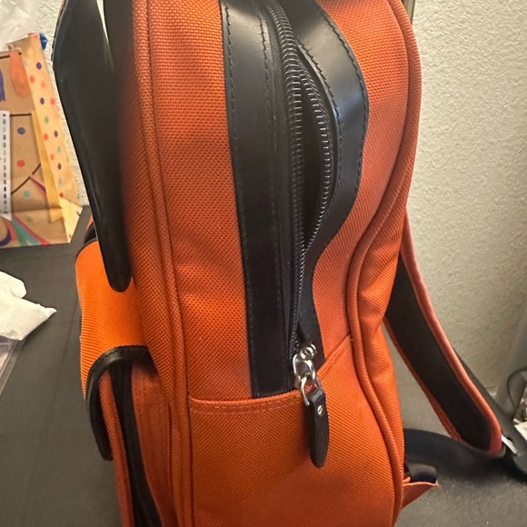 Ralph Lauren- men- extra large backpack- orange with black trims - pre loved - Picture 6 of 11